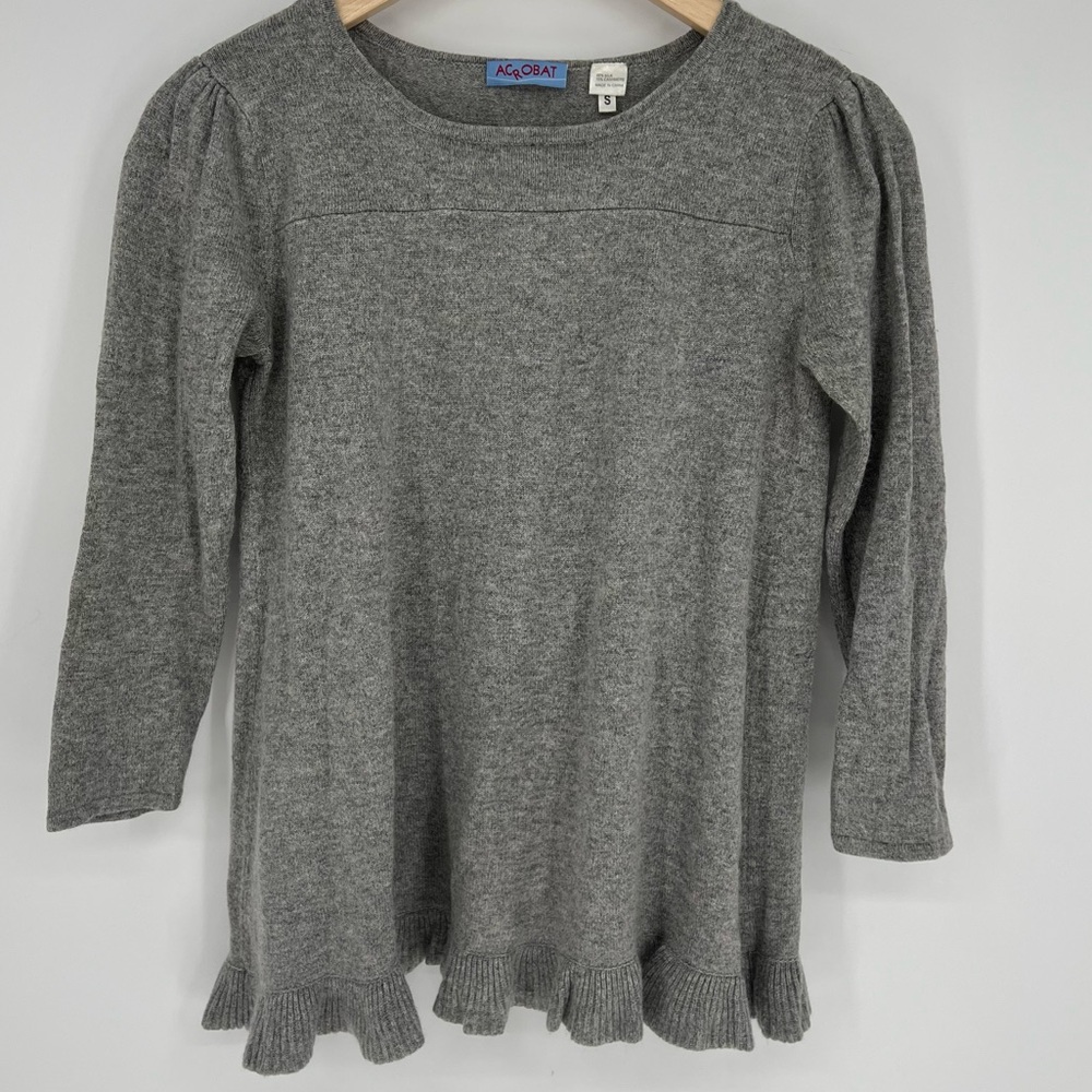Acrobat Sweater Women's Small‎ Silk Cashmere Ruffle Hem Pullover Gray Back Slit - Picture 2 of 12